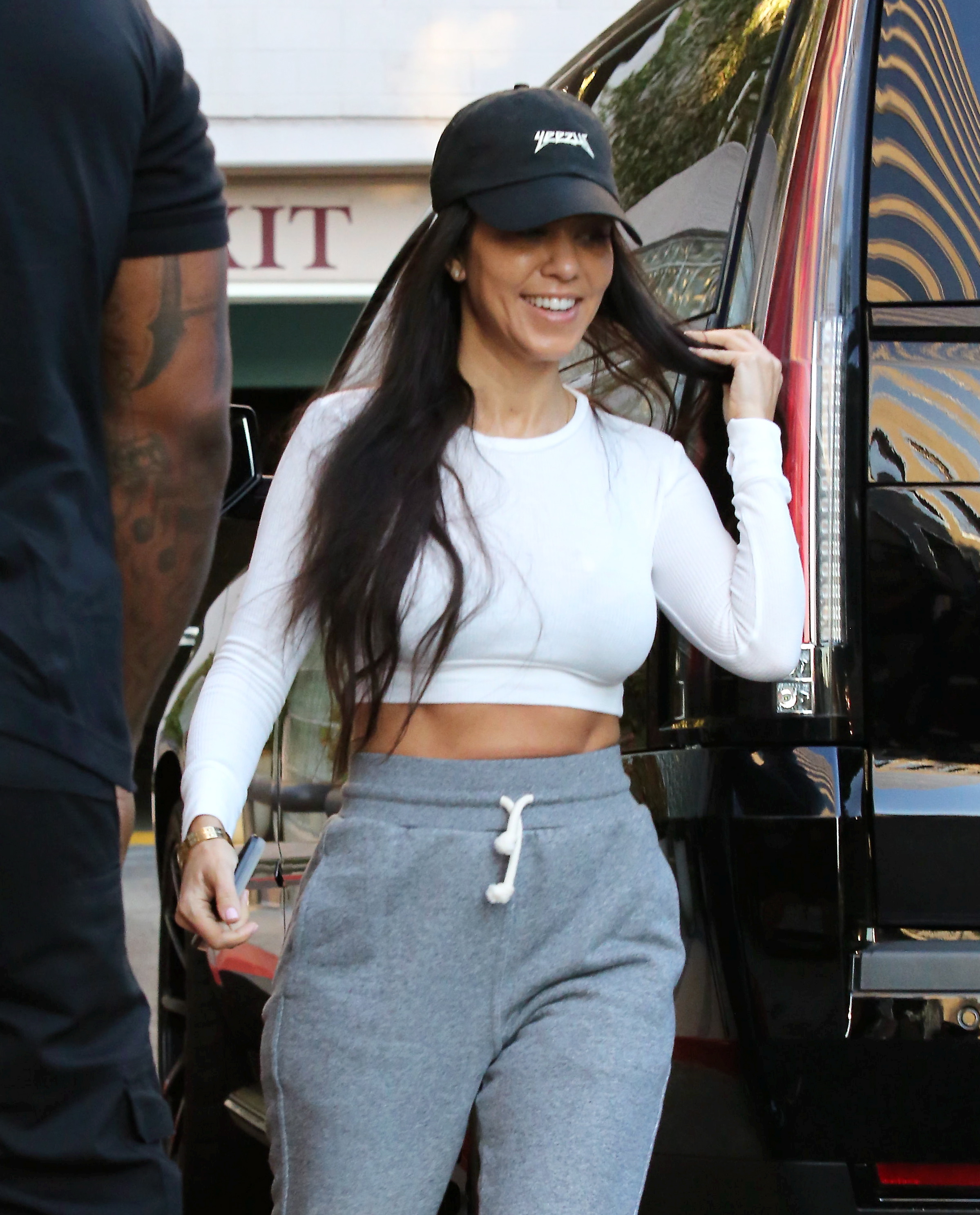 Access_Kardashian_2.jpg