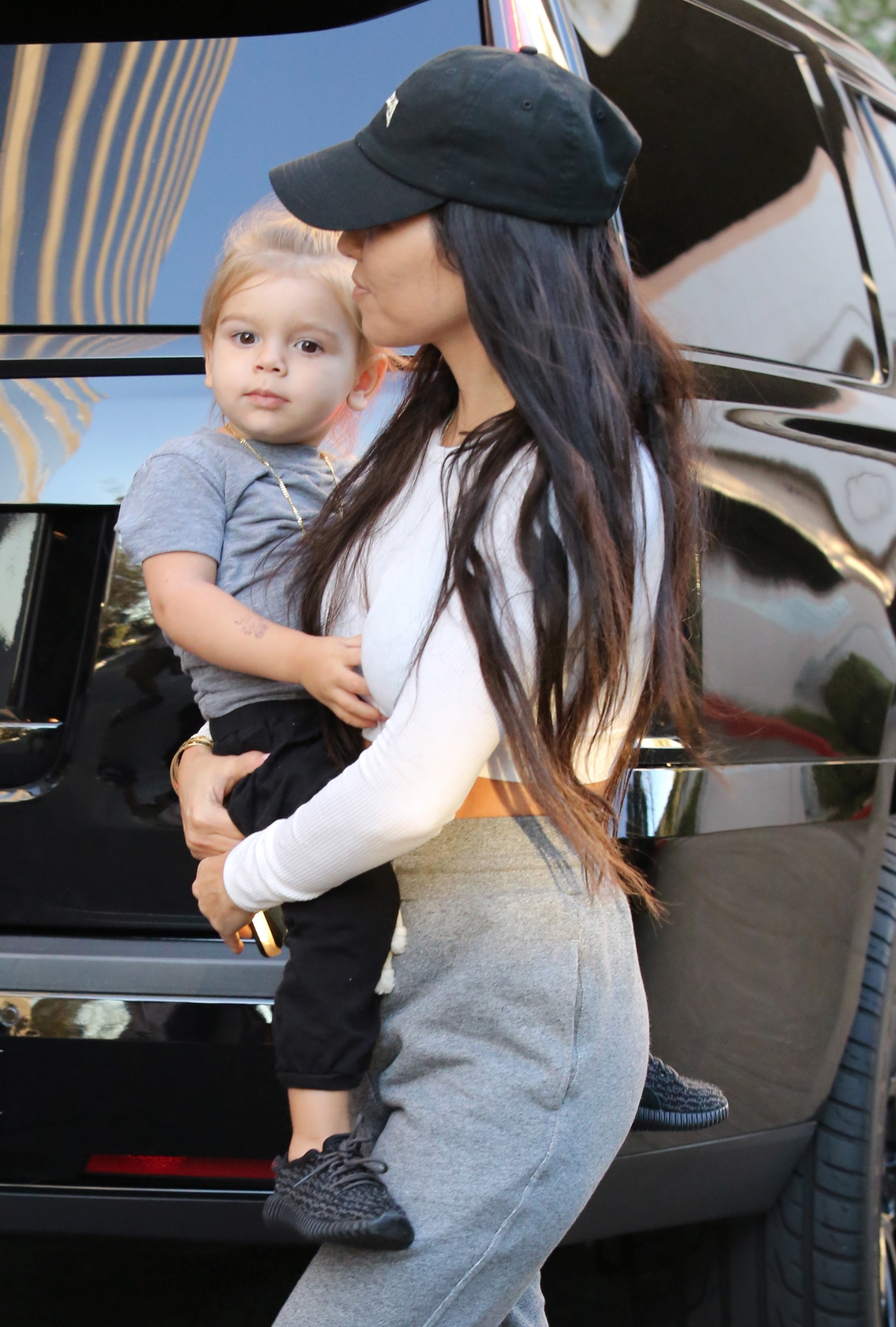 Access_Kardashian_7.jpg