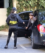 Access_Kardashian_7.jpg