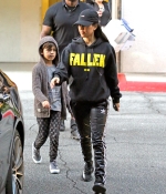 Access_Kardashian_2.jpg