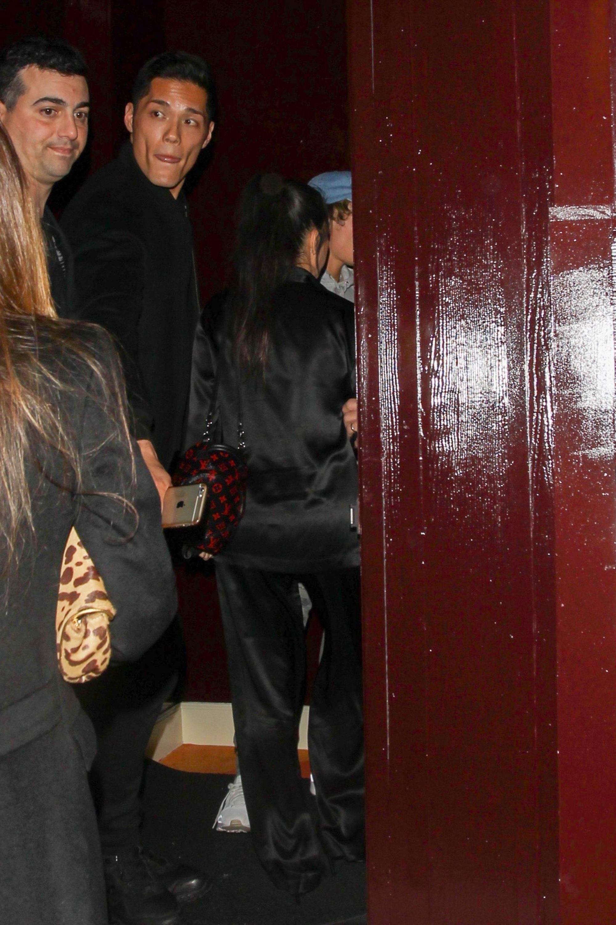 Access_Kardashian_7.jpg