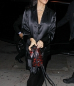 Access_Kardashian_4.jpg