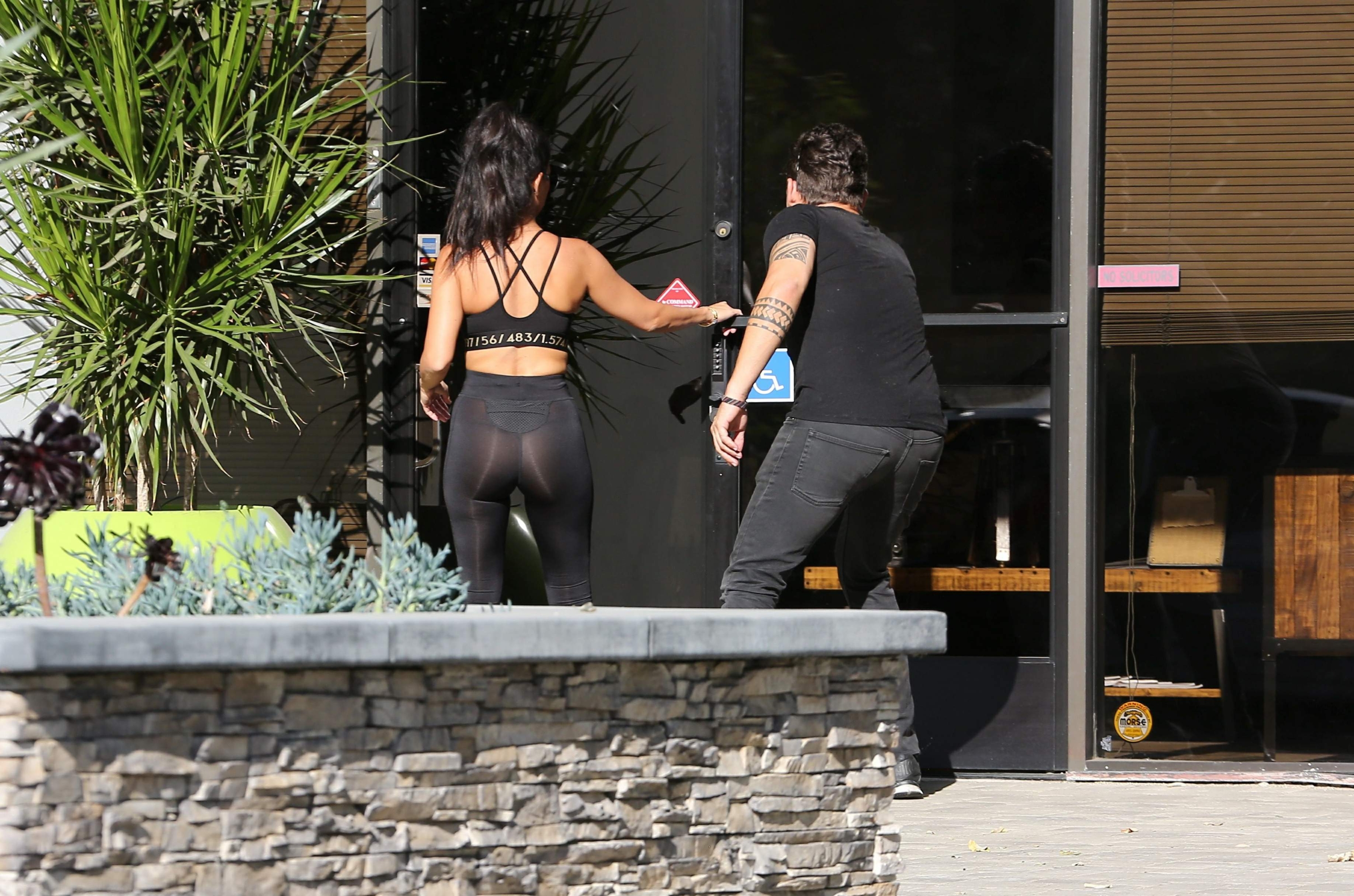 Access_Kardashian_1.jpg