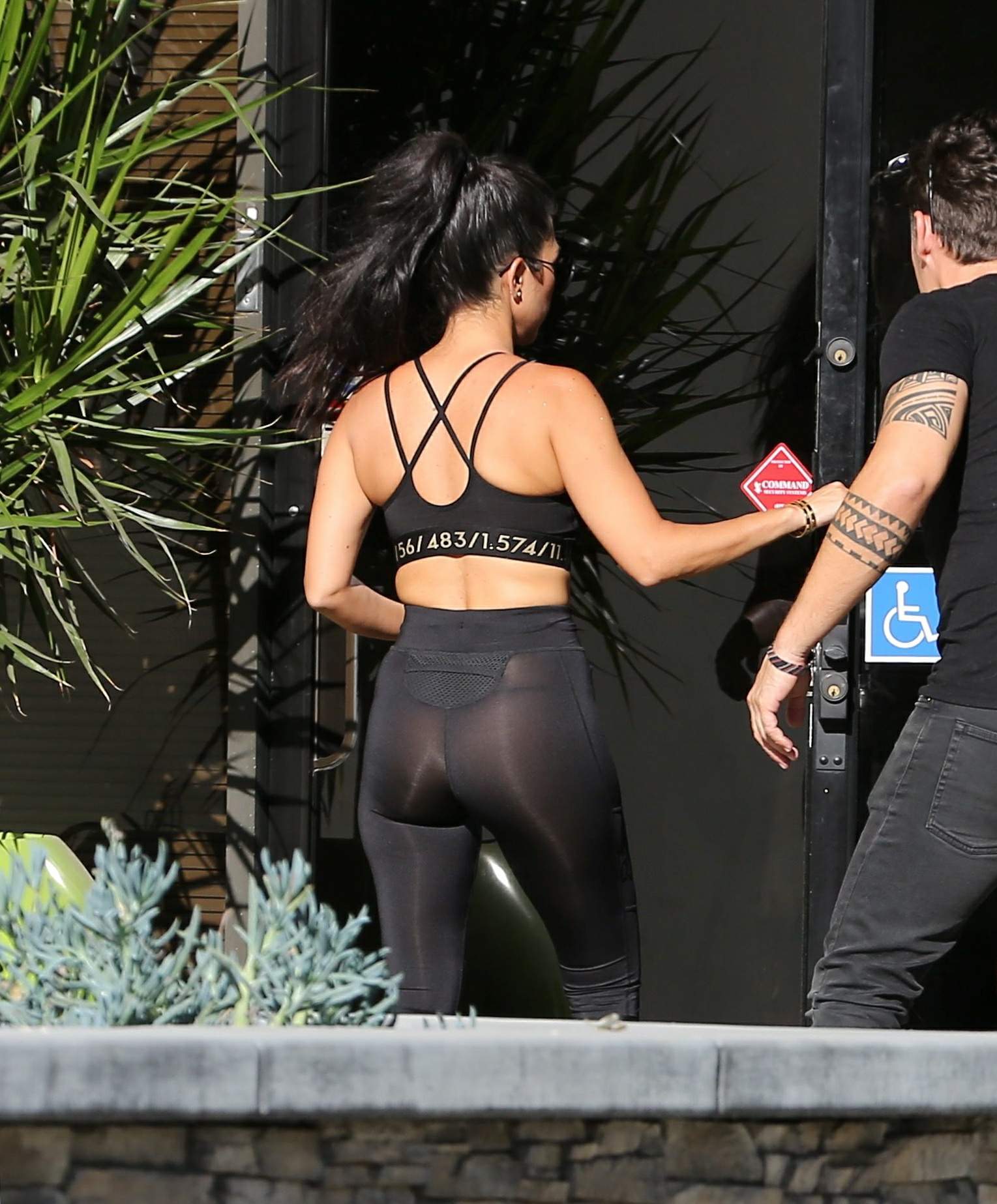 Access_Kardashian_2.jpg