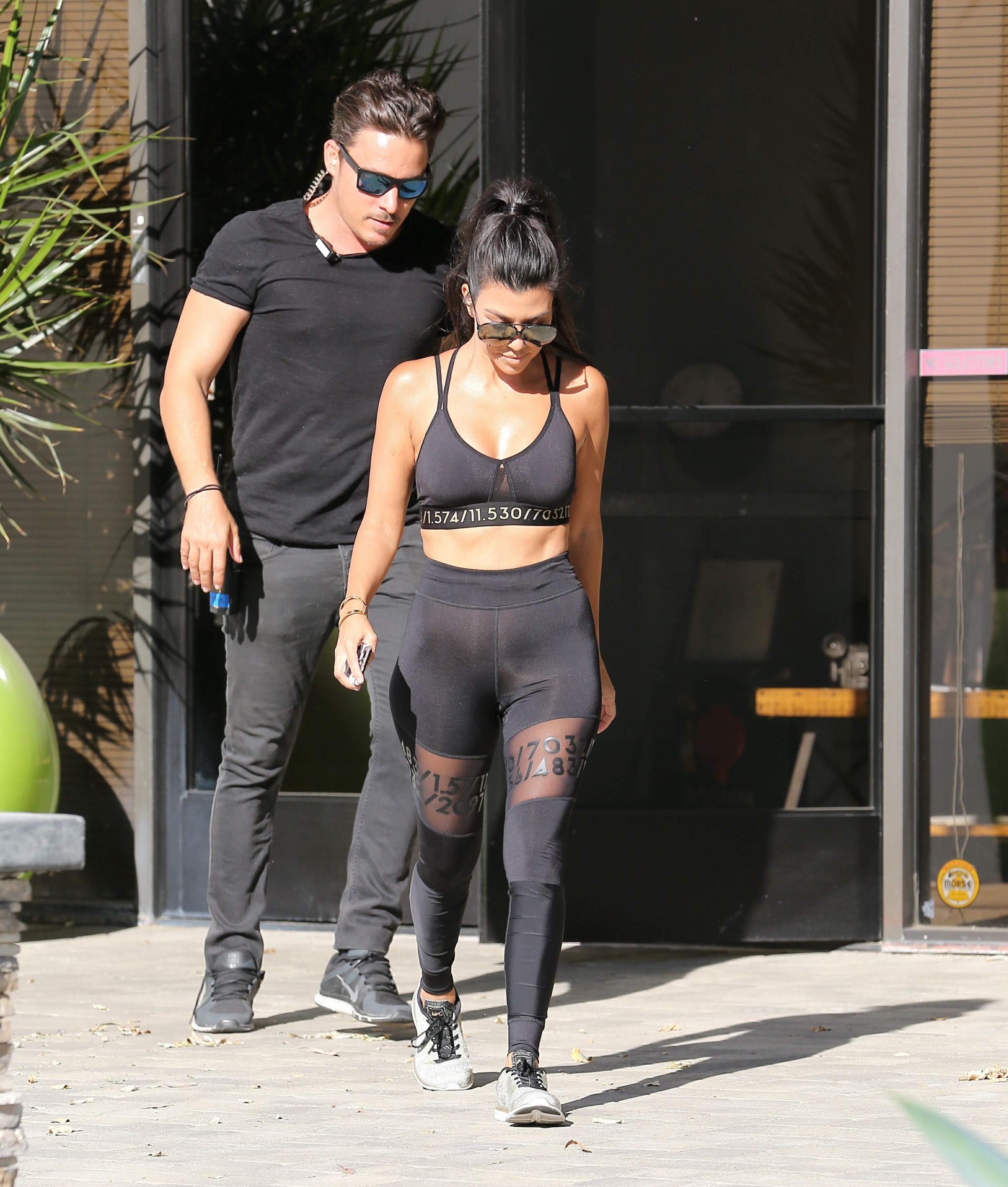 Access_Kardashian_1.jpg