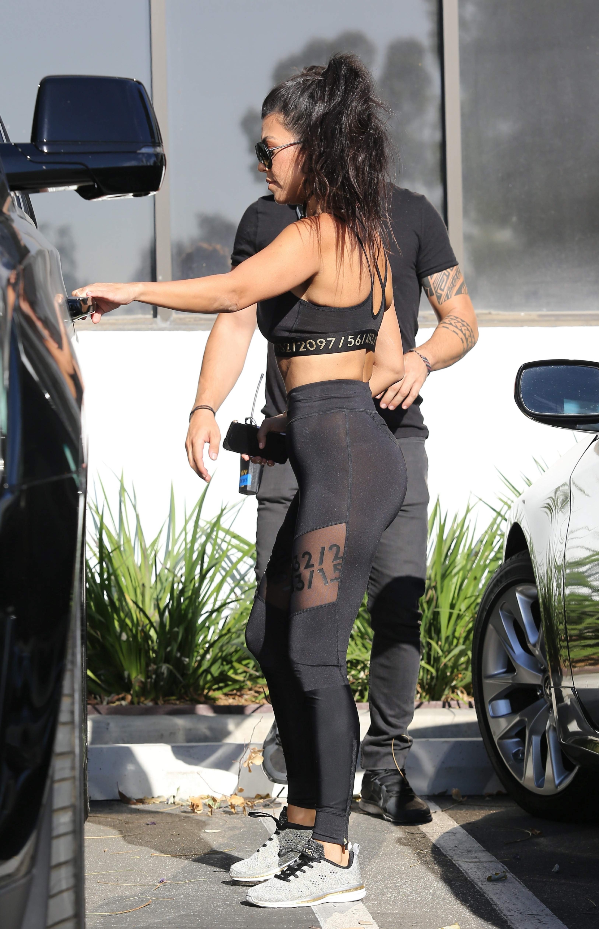 Access_Kardashian_21.jpg