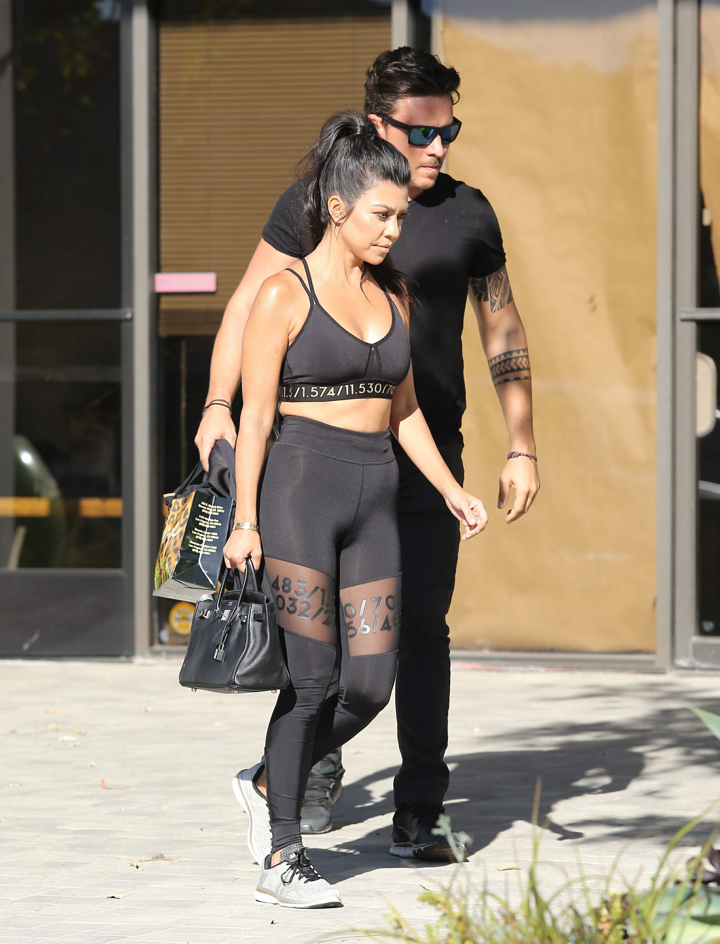 Access_Kardashian_7.jpg