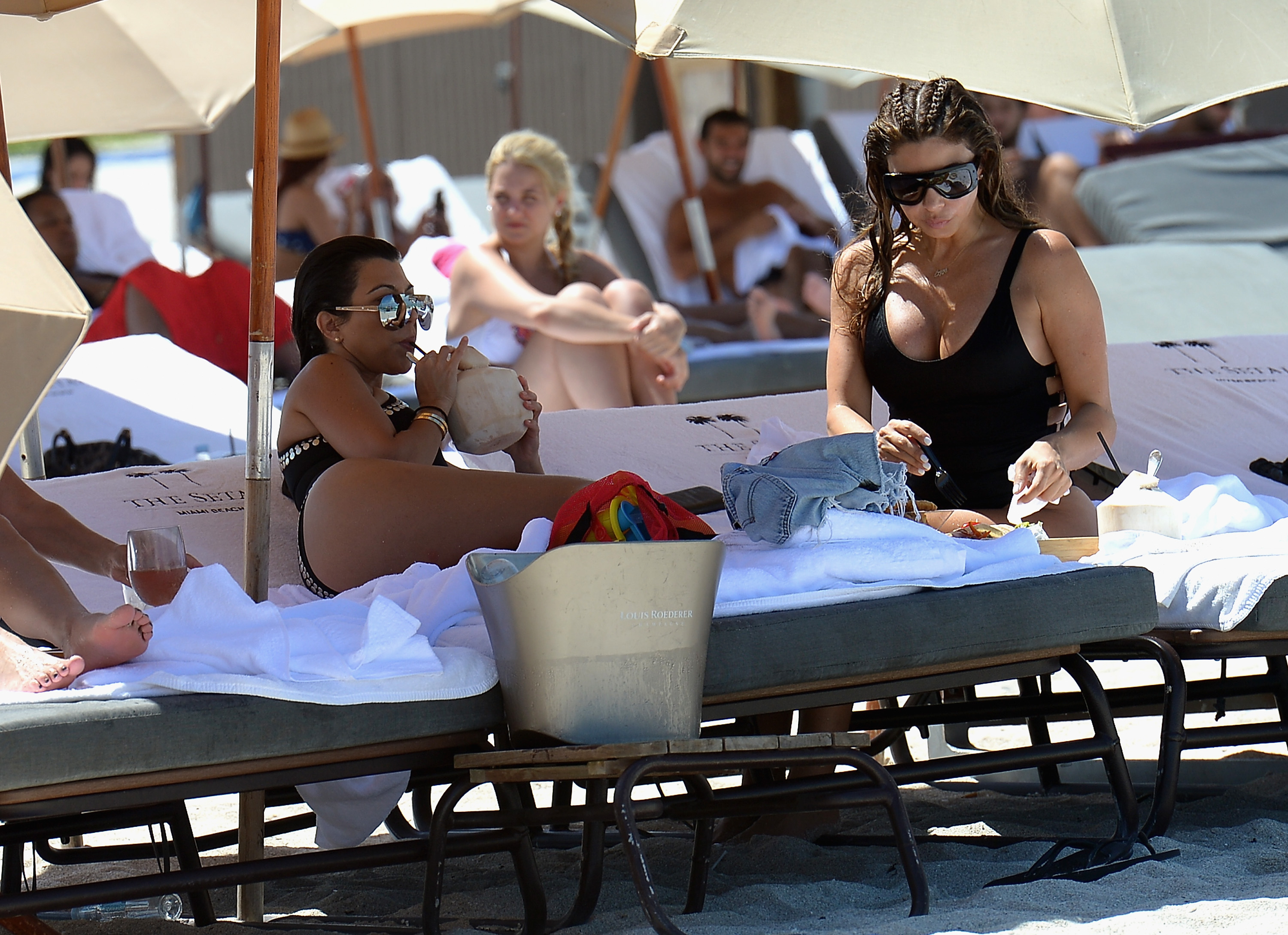 Access_Kardashian_285.jpg