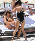 Access_Kardashian_11.jpg