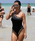 Access_Kardashian_155.jpg