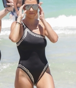 Access_Kardashian_241.jpg