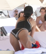 Access_Kardashian_269.jpg