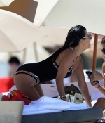 Access_Kardashian_286.jpg