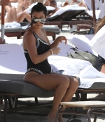 Access_Kardashian_7.jpg