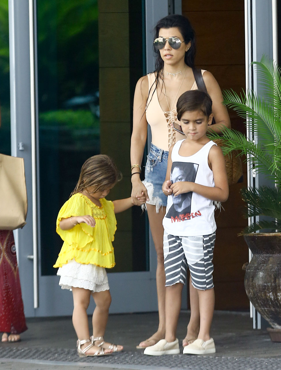 Access_Kardashian_3.jpg
