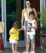 Access_Kardashian_3.jpg