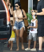 Access_Kardashian_5.jpg
