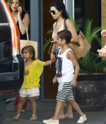 Access_Kardashian_7.jpg