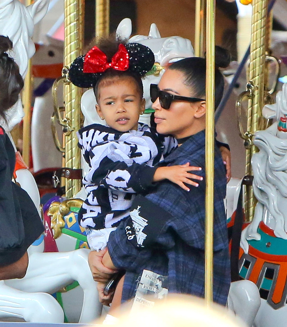 Access_Kardashian_11.jpg