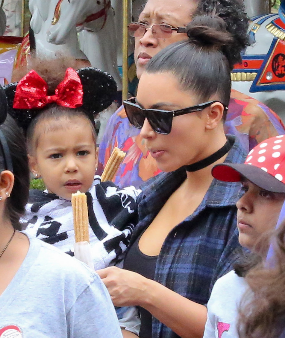 Access_Kardashian_15.jpg
