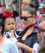 Access_Kardashian_15.jpg