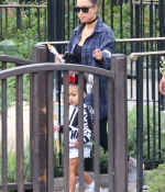 Access_Kardashian_30.jpg