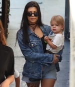 Access_Kardashian_3.jpeg
