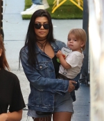 Access_Kardashian_4.jpeg