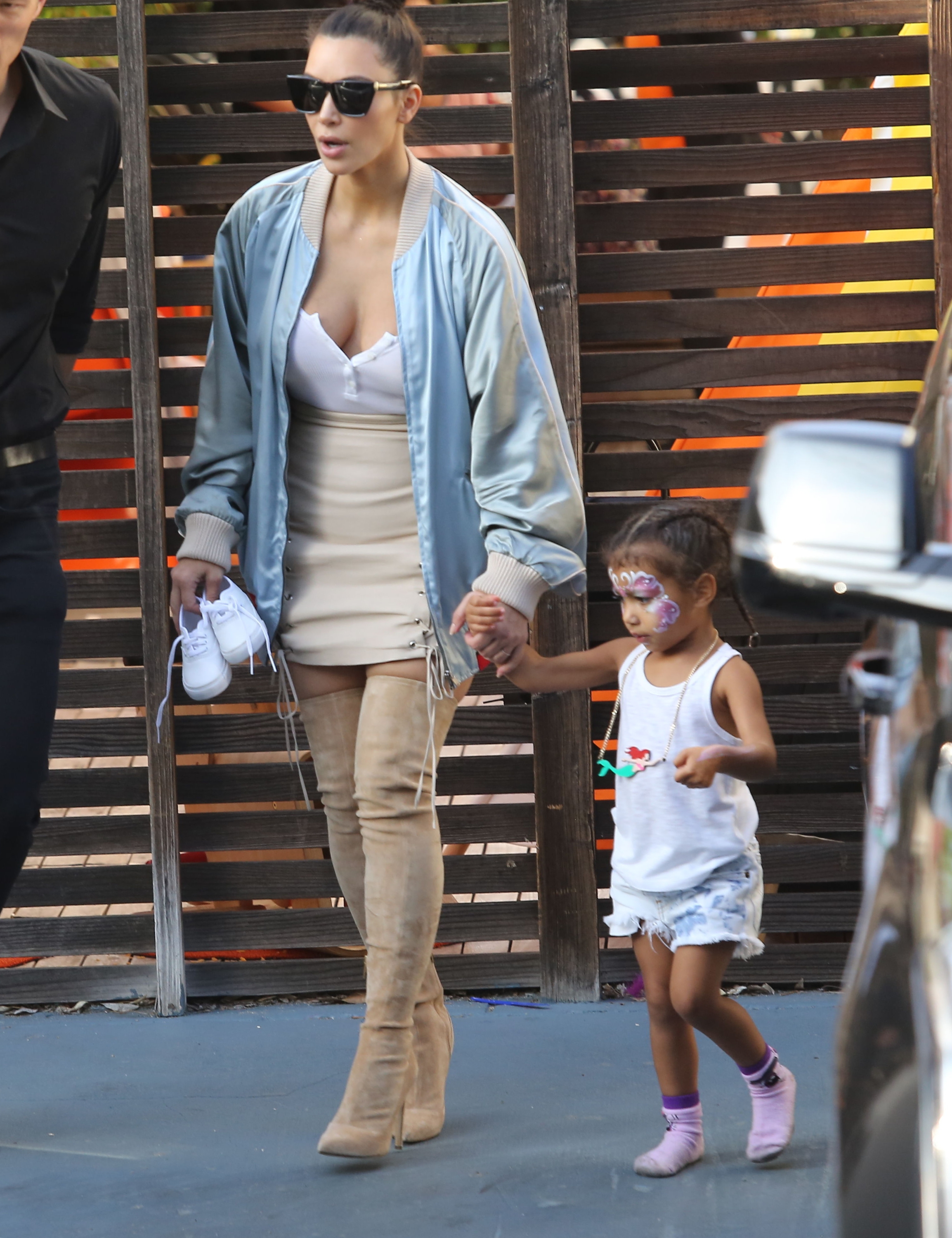 Access_Kardashian_15.jpeg