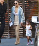 Access_Kardashian_1.jpg
