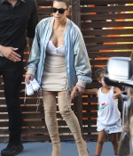 Access_Kardashian_17.jpeg