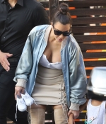 Access_Kardashian_5.jpg