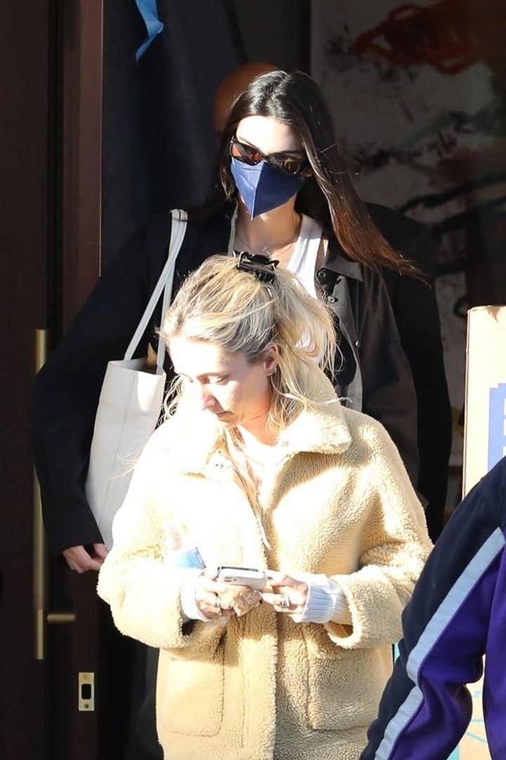 Access_Kardashians_003.jpg