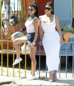 Access_Kardashian_3.jpg