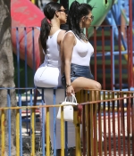 Access_Kardashian_4.jpg