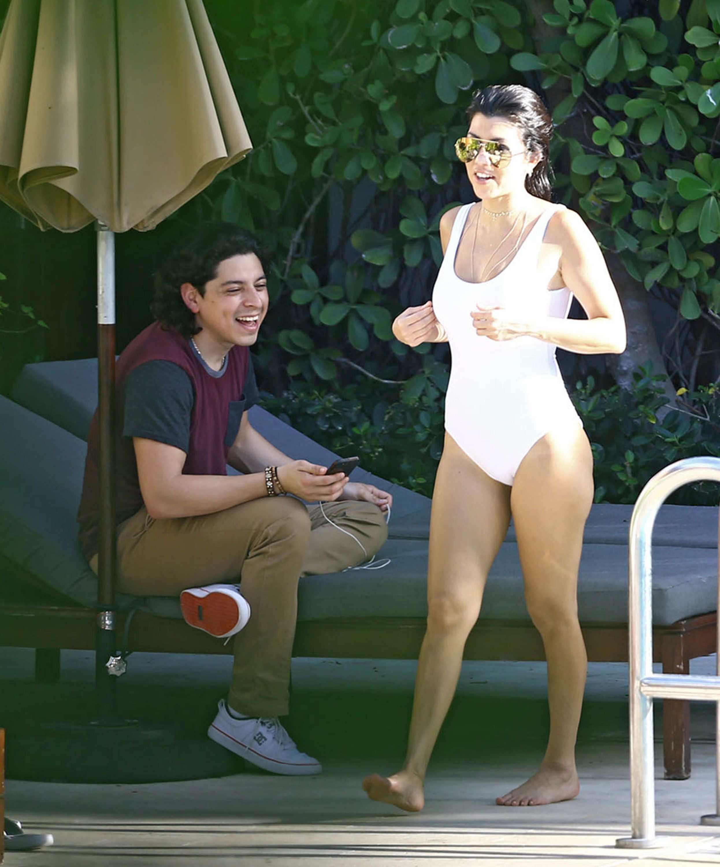 Access_Kardashian_26.jpg