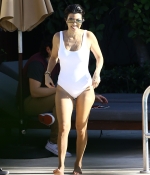 Access_Kardashian_34.jpg