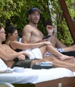 Access_Kardashian_3.jpg