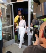 Access_Kardashian_3.jpeg