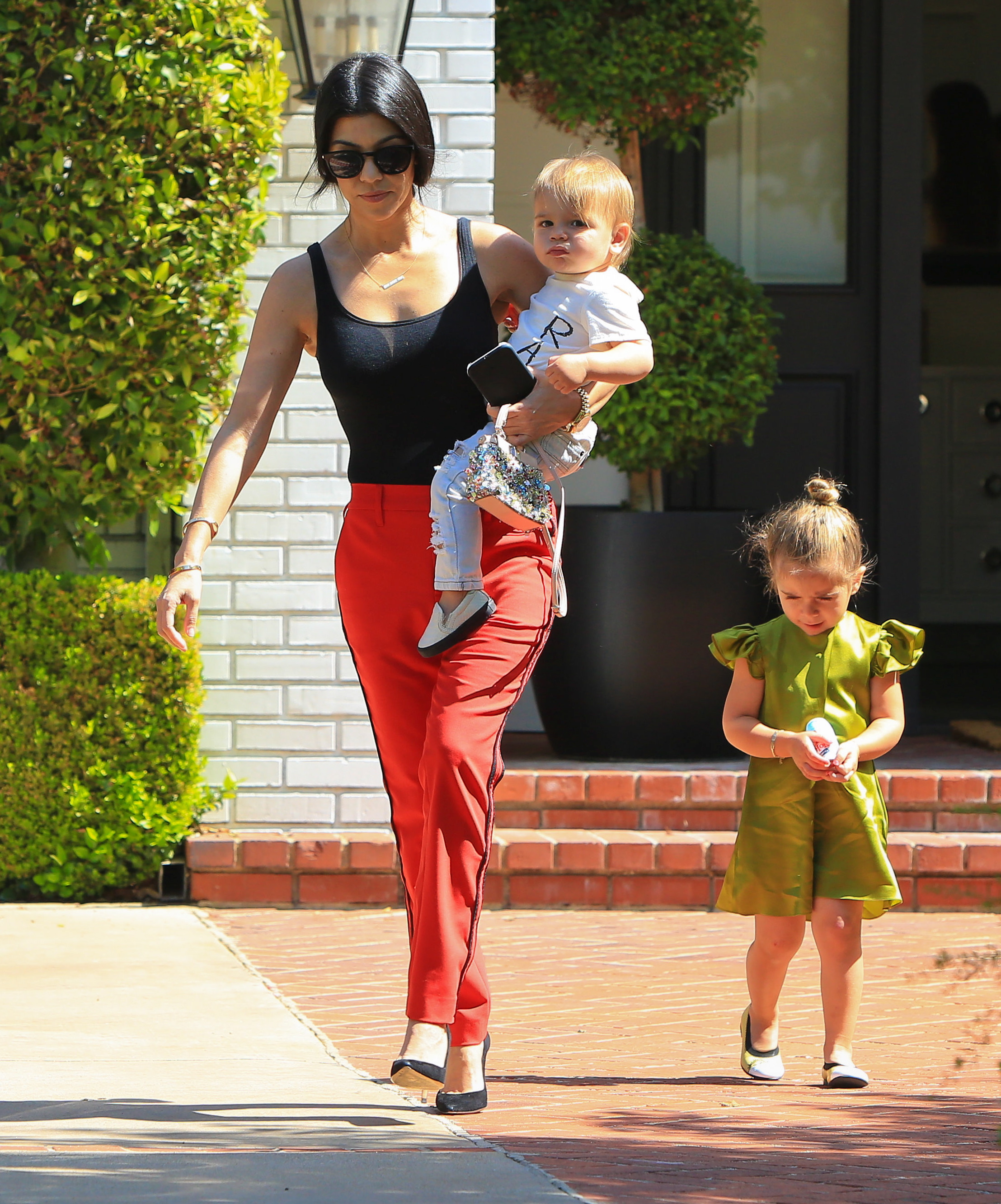 Access_Kardashian_9.jpg