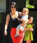 Access_Kardashian_1.jpg