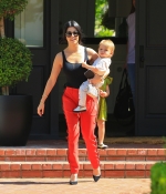 Access_Kardashian_12.jpg