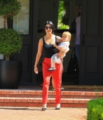 Access_Kardashian_13.jpg