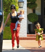 Access_Kardashian_6.jpg