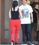 Access_Kardashian_11.jpeg