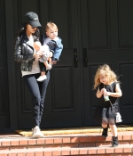 Access_Kardashian_8.jpg