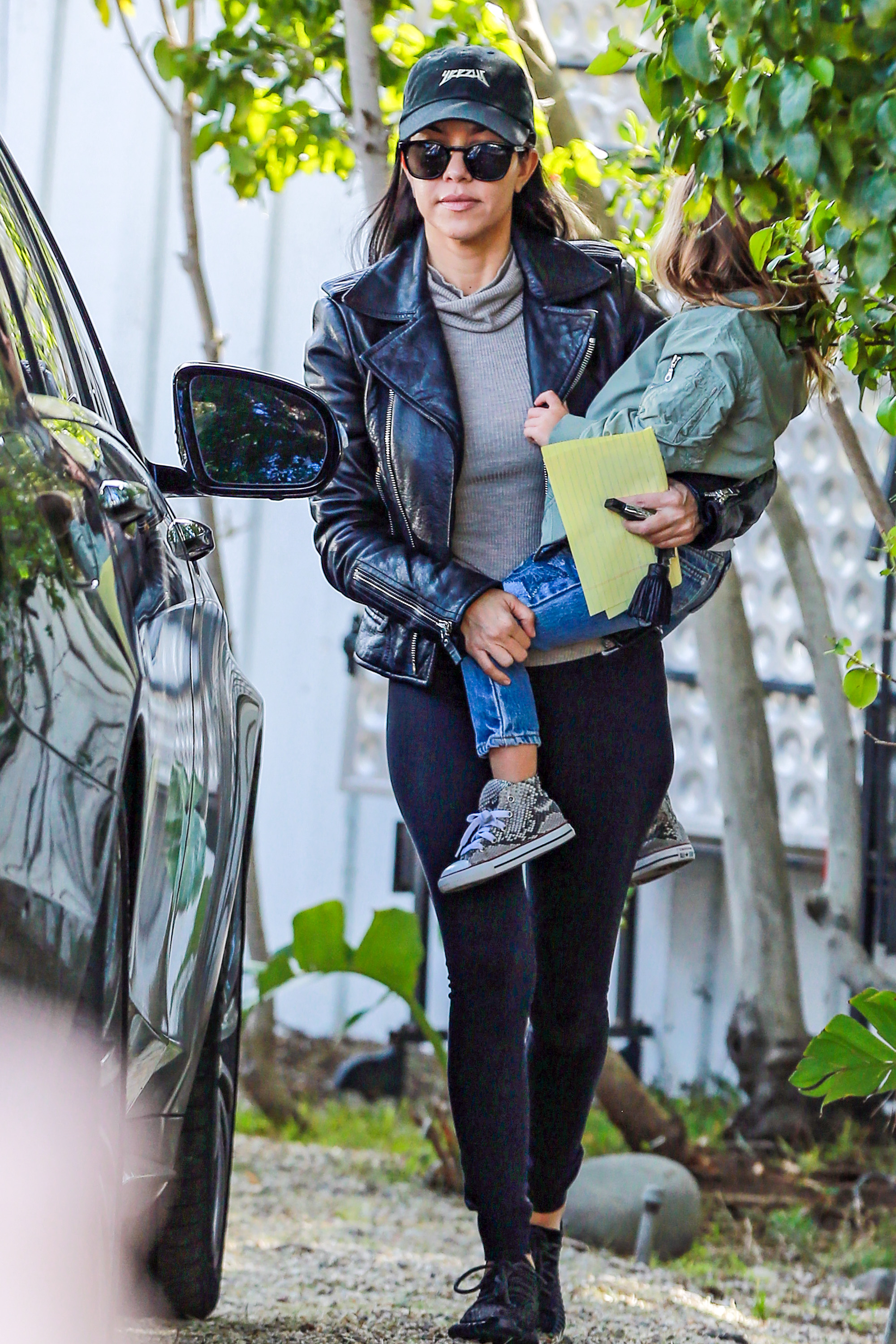 Access_Kardashian_1.jpg