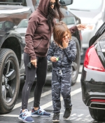 Access_Kardashian_8.jpg