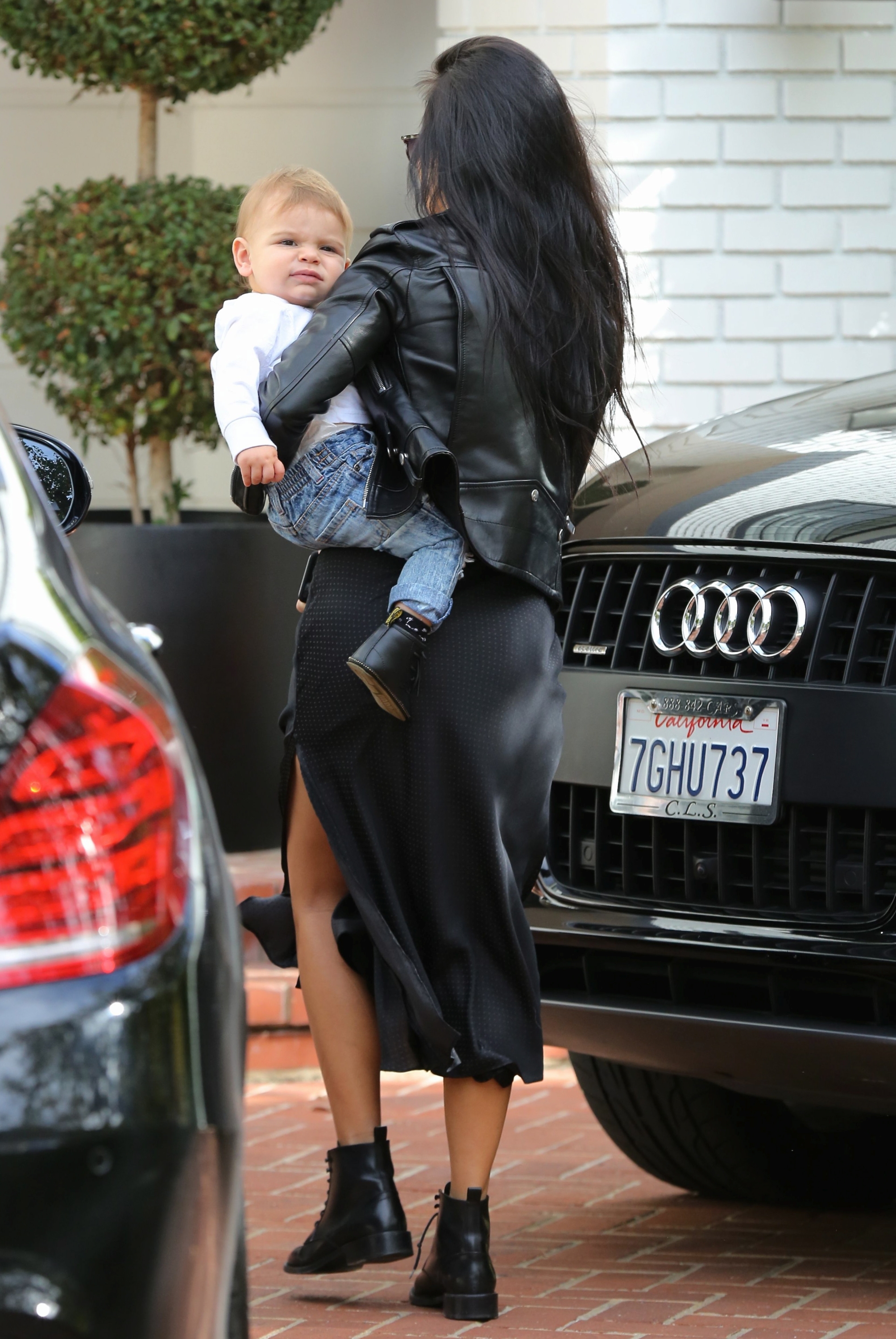 Access_Kardashian_3.jpg