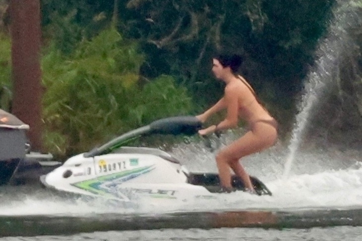 Access_Kardashian_2.jpg